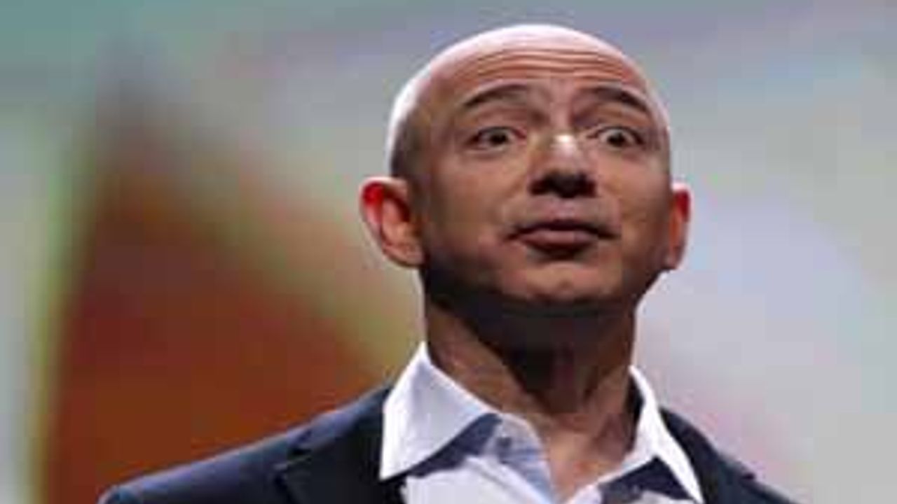 Jeff Bezos to buy the Washington Post