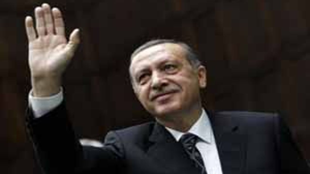 PM Erdogan calls German and French PMs to take action in Egypt
