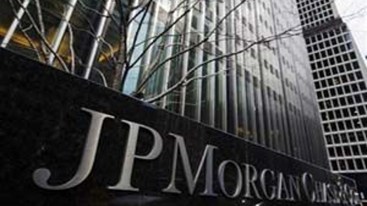 JPMorgan to quit physical commodities