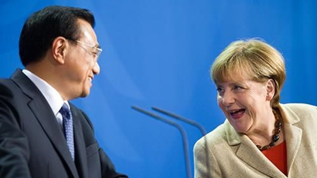 German Chancellor Merkel and Chinese PM Keqiang vow to boost ties