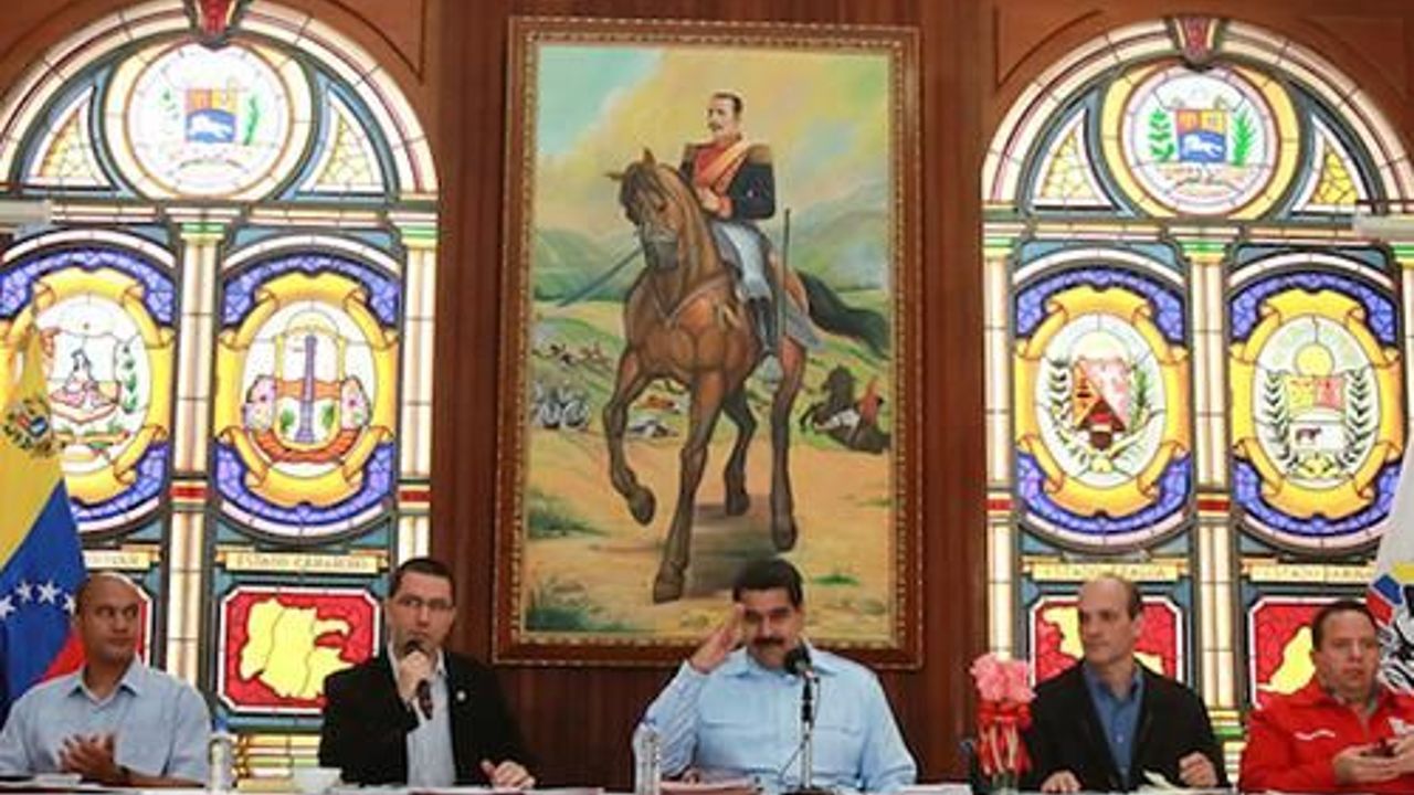 Venezuelan President Maduro met with Cuban revolution leader Castro