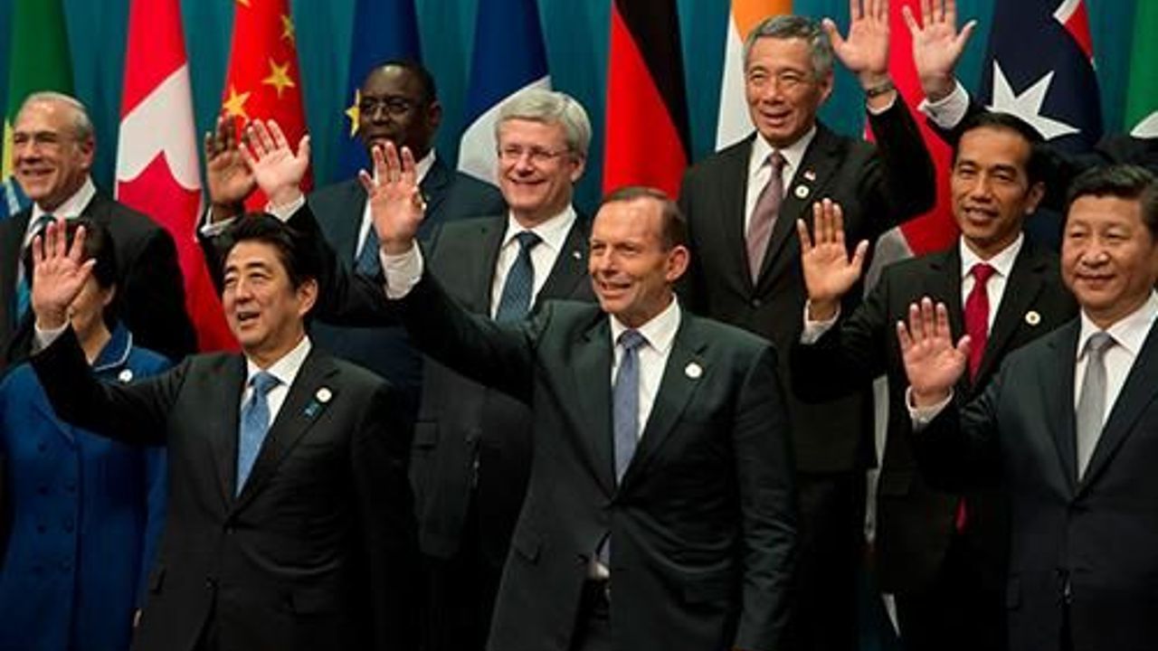 G20 leaders vow to support battle against Ebola