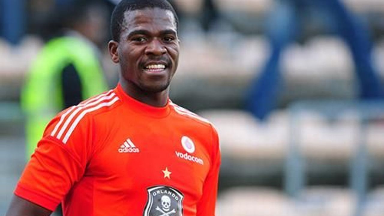 South Africans bid farewell to soccer star Senzo Meyiwa