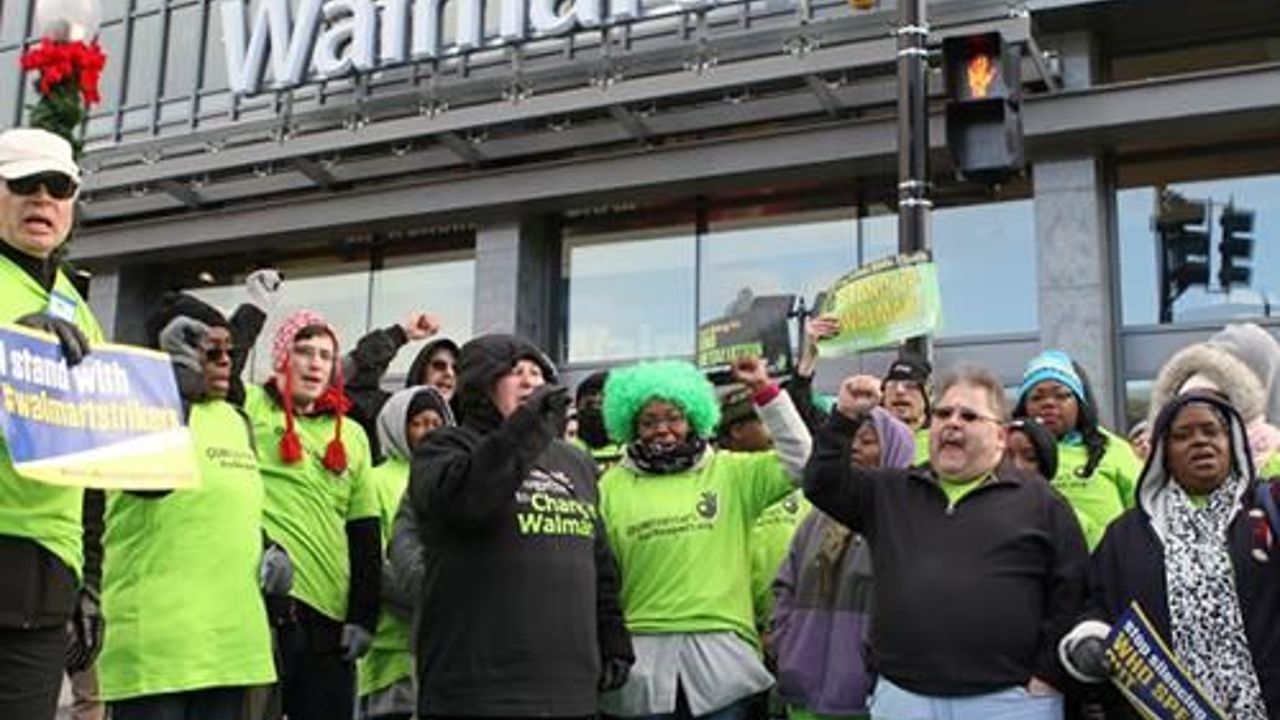 Walmart protesters demand better wages