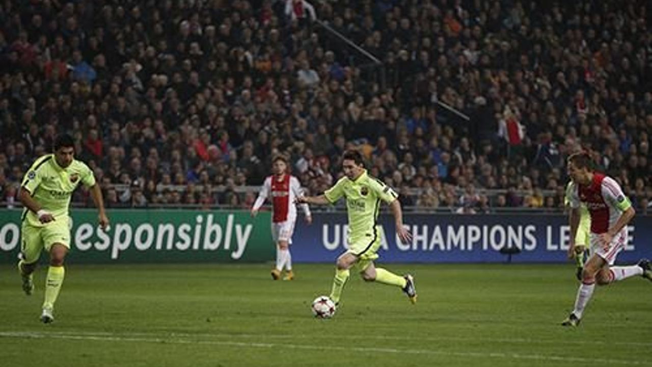 Barcelona star Suarez geared up for Ajax game