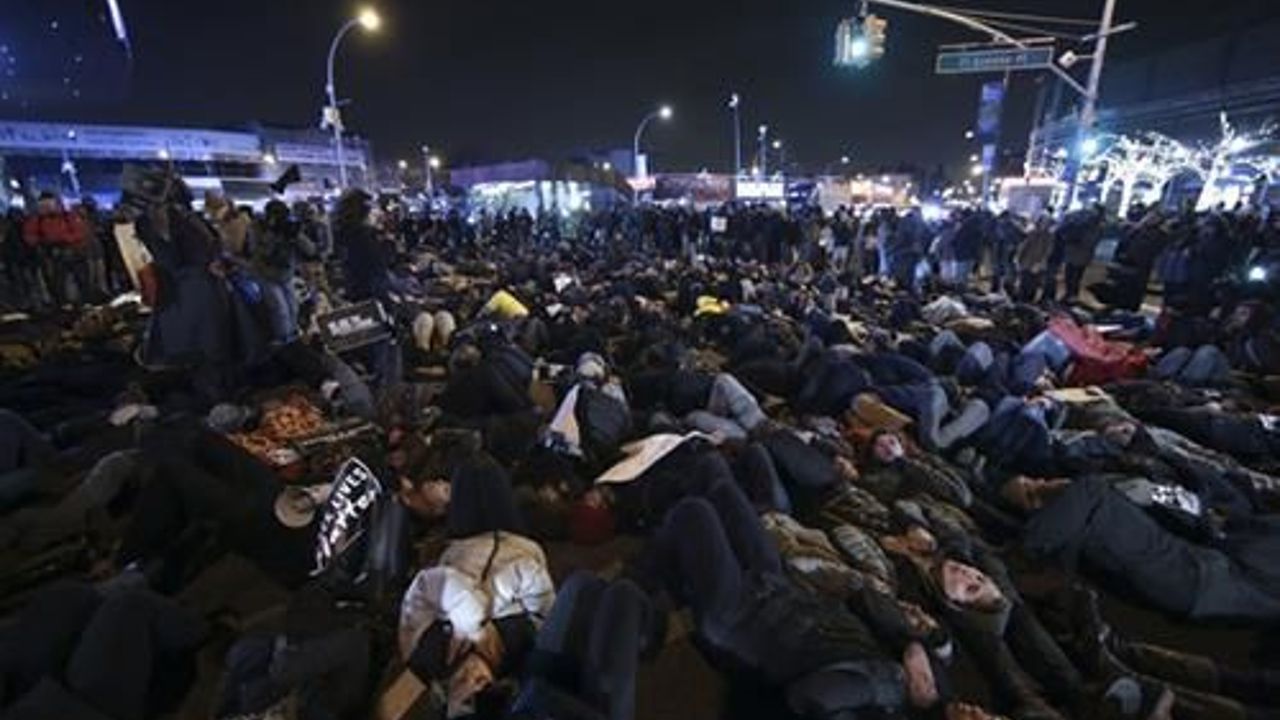 NYC protesters stage die-in at event attended by royals