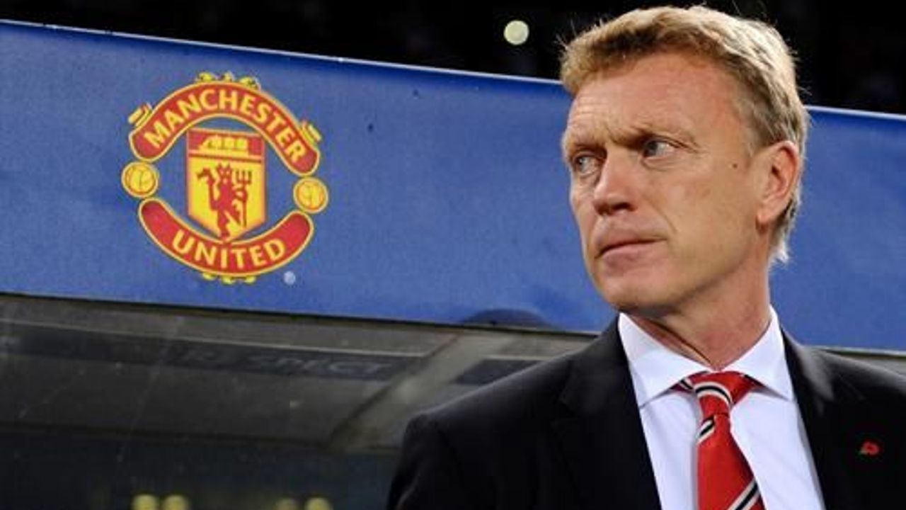 Manchester United manager Moyes sacked