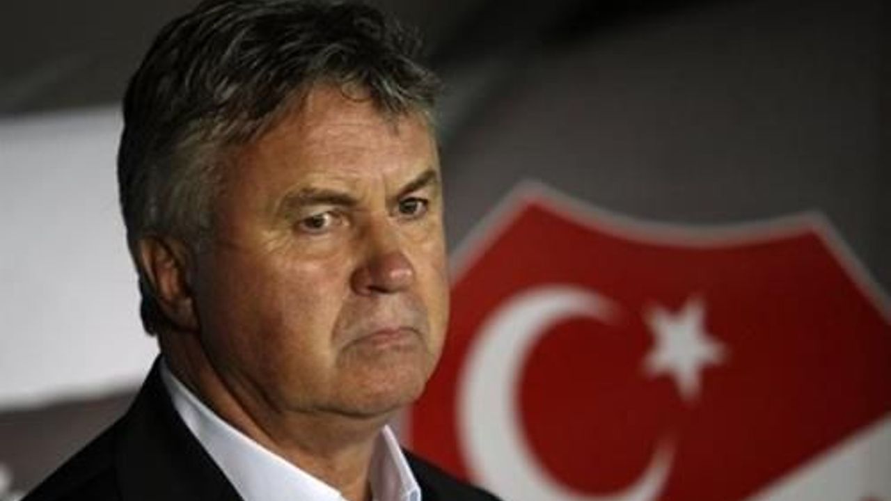 Former Turkey head coach Hiddink hopes football can help South Korea