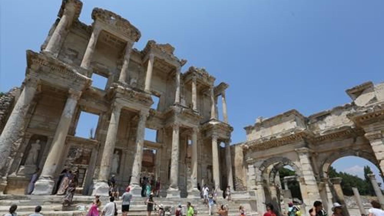 Nearly one million tourists visit Ephesus