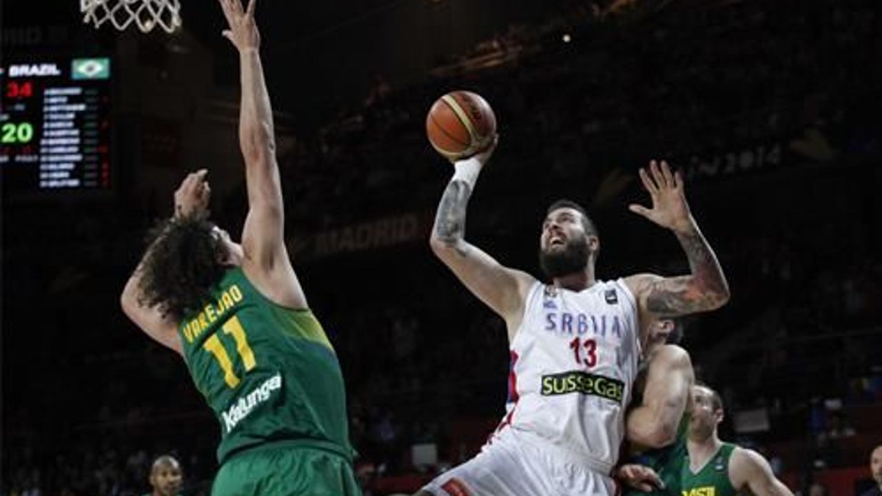 Serbia past Brazil easily into semis in World Cup
