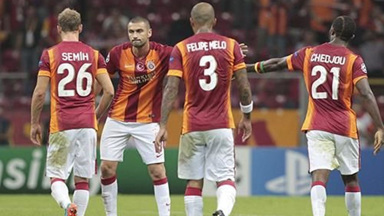 Late equaliser saves 1 point for Galatasaray against Anderlecht