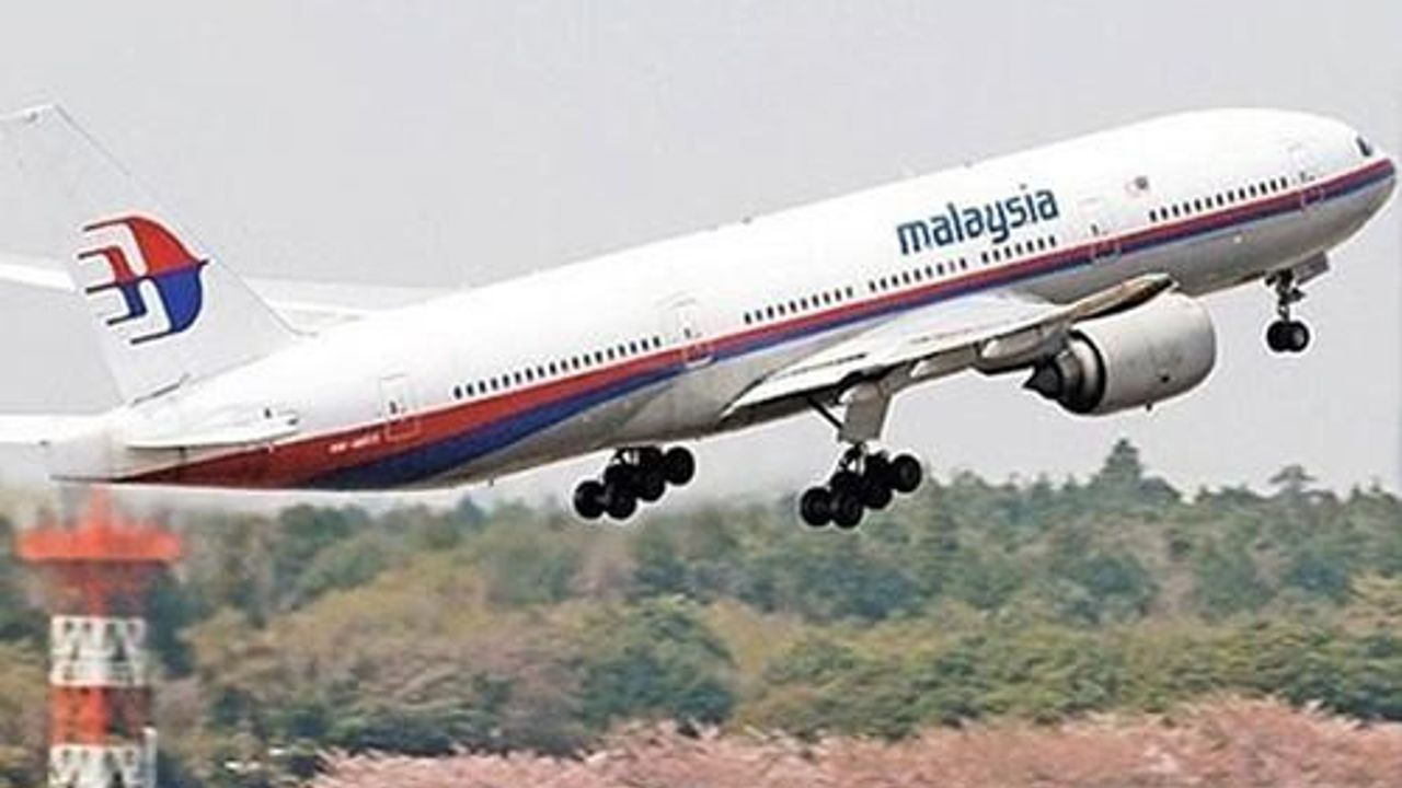 Malaysian FM Aman denies report on MH370 pilot &#039;suicide