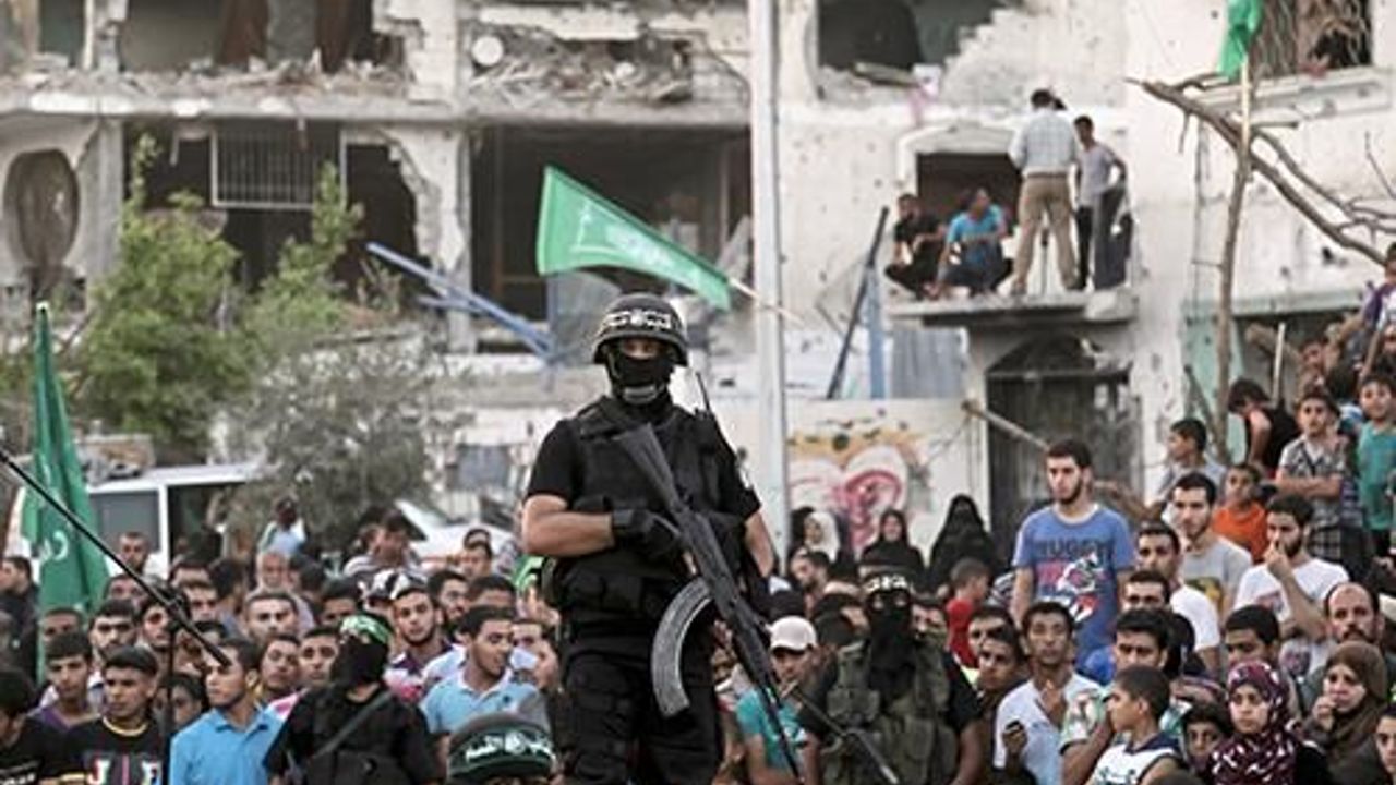 Qassam Brigades confirms slain Hebron suspects were members