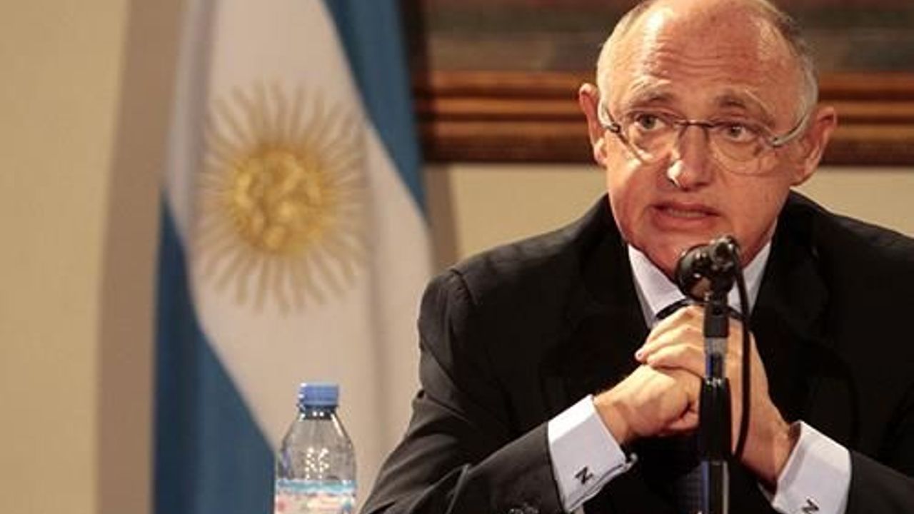 Argentina seeks to ease tension with Germany, United States