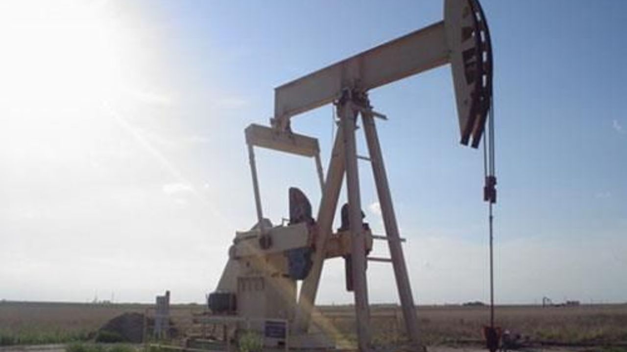 Oil prices up 12 percent in two days