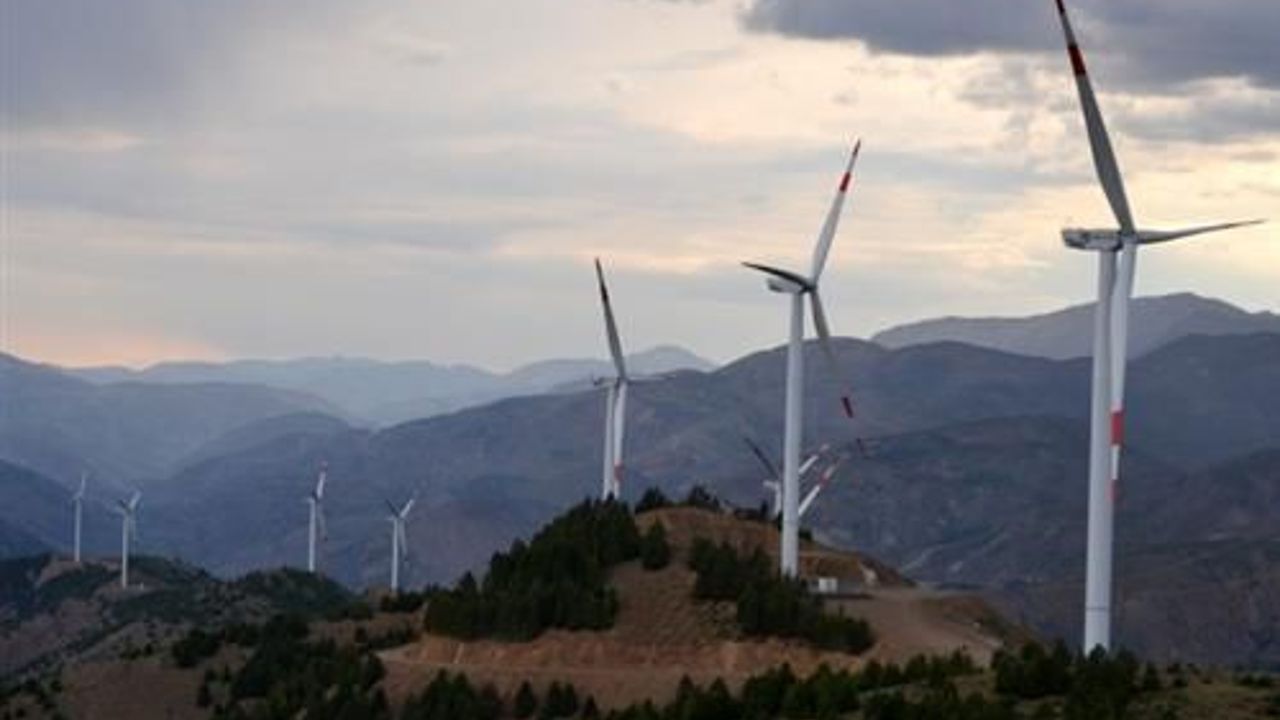 Turkey aims 30 percent renewable energy usage by 2023