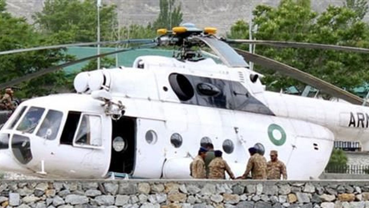 Pakistan: diplomats killed in helicopter crash