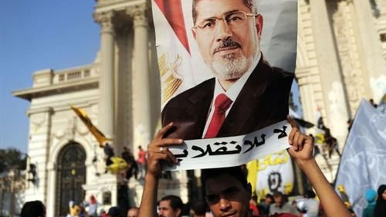 West&#039;s reaction to Morsi death penalty criticized