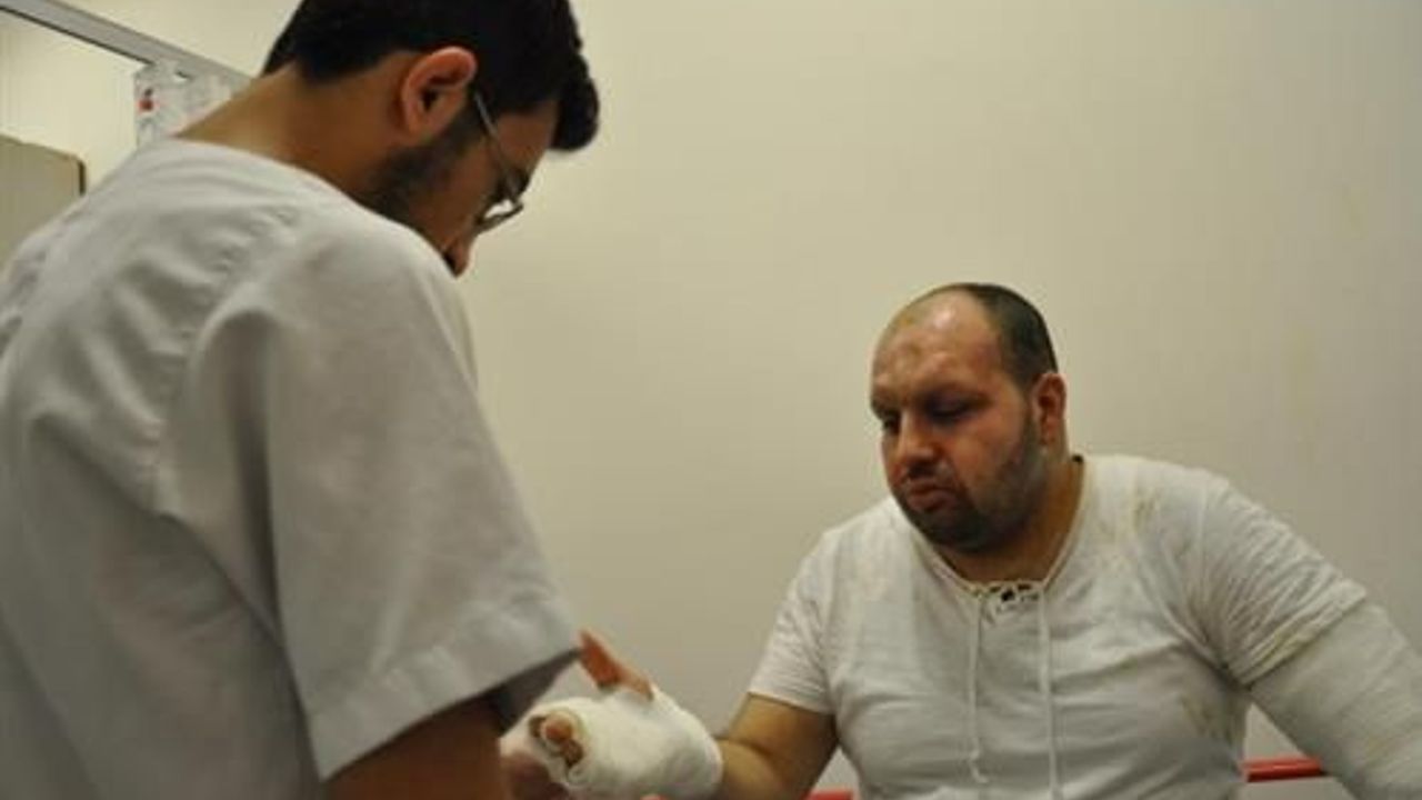 Anadolu Agency journalist hurt in Syria taken to Turkey