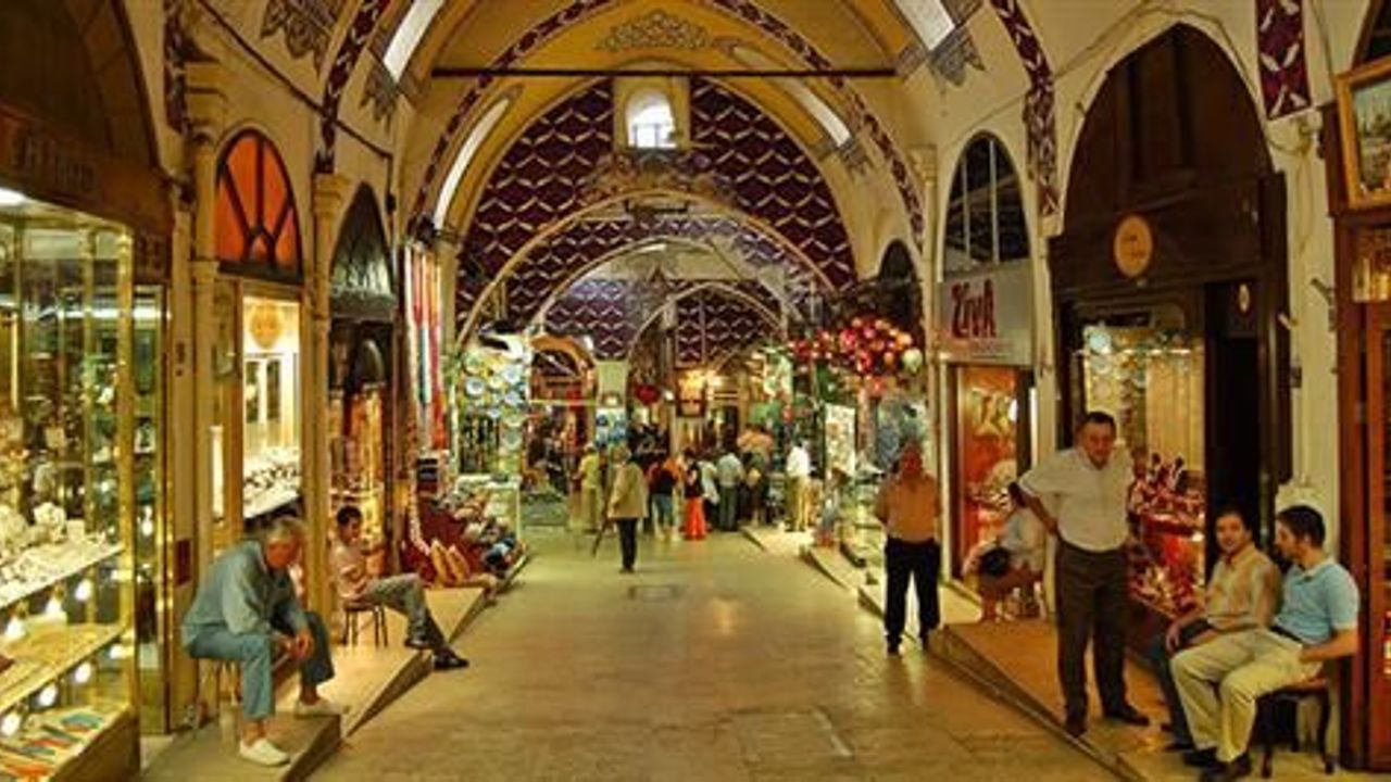 Istanbuls most expensive place to rent property: The Grand Bazaar