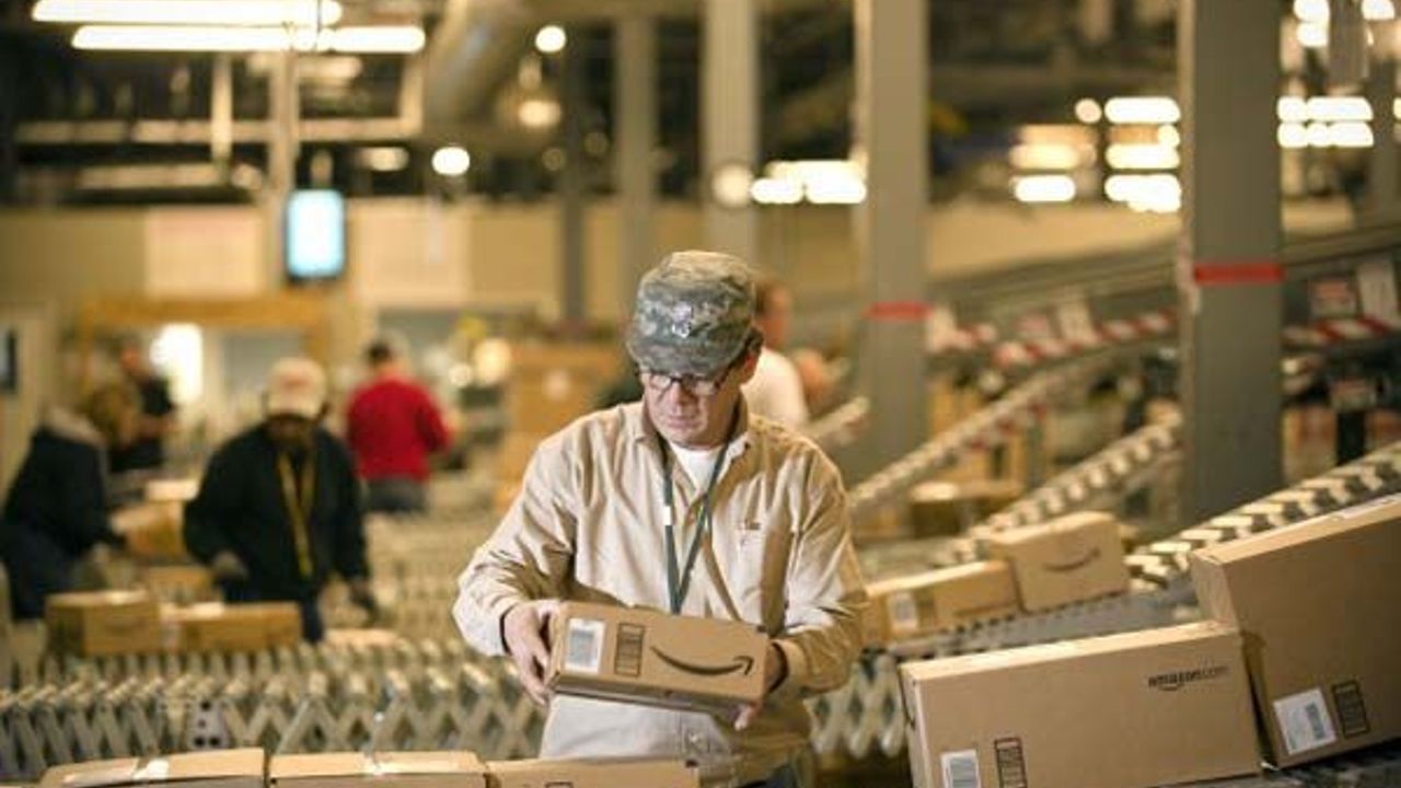 Amazon to add 5,000 jobs in U.S.