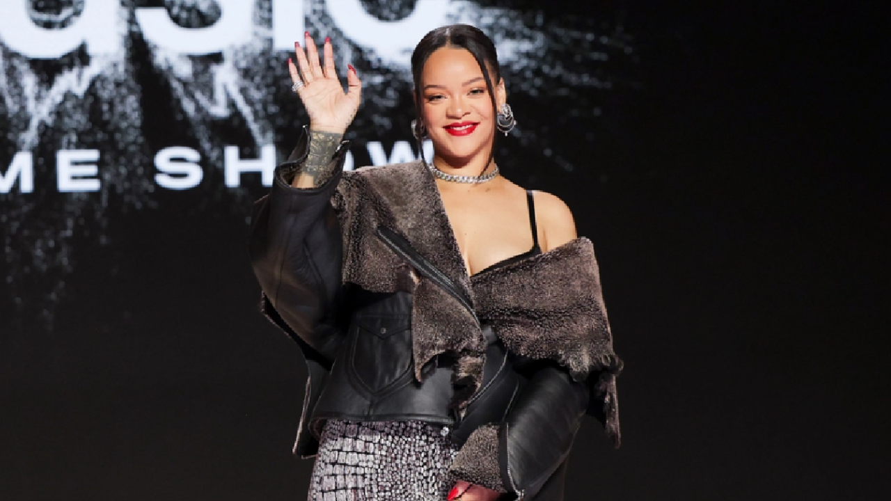Rihanna to make her first live performance in Super Bowl VII after many years