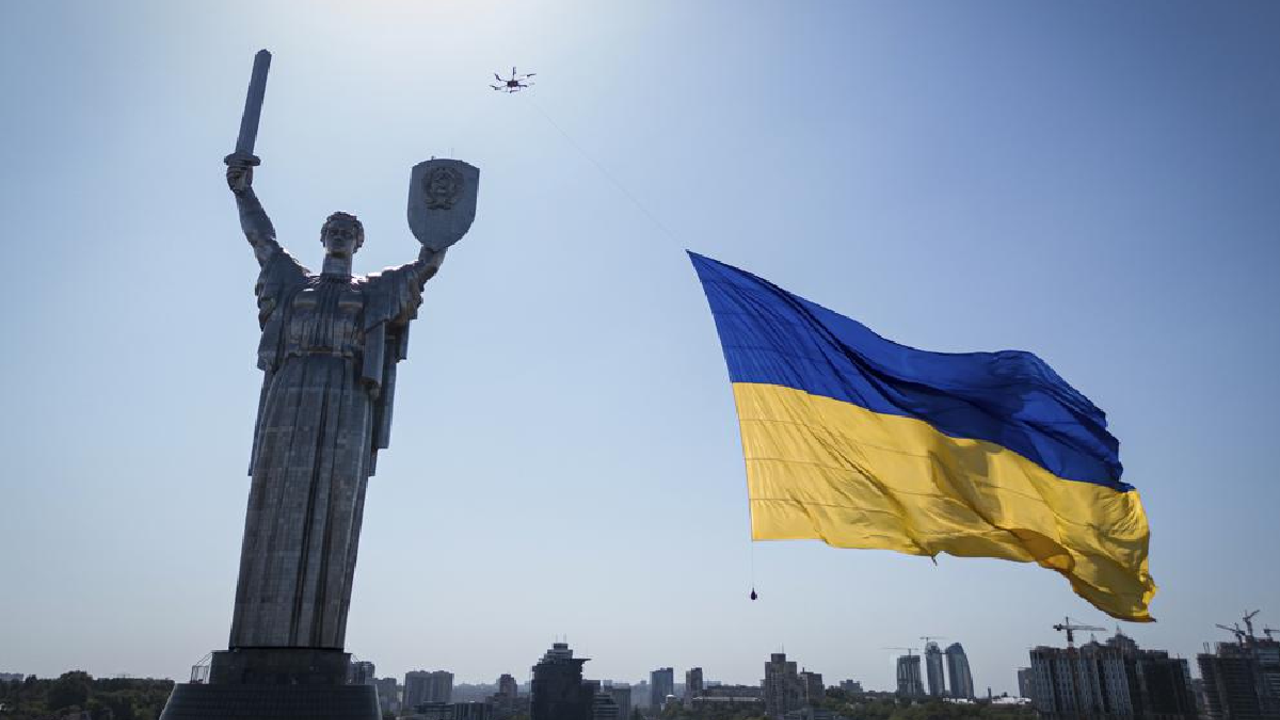 Ukraine shot down six Russian balloons over Kiev