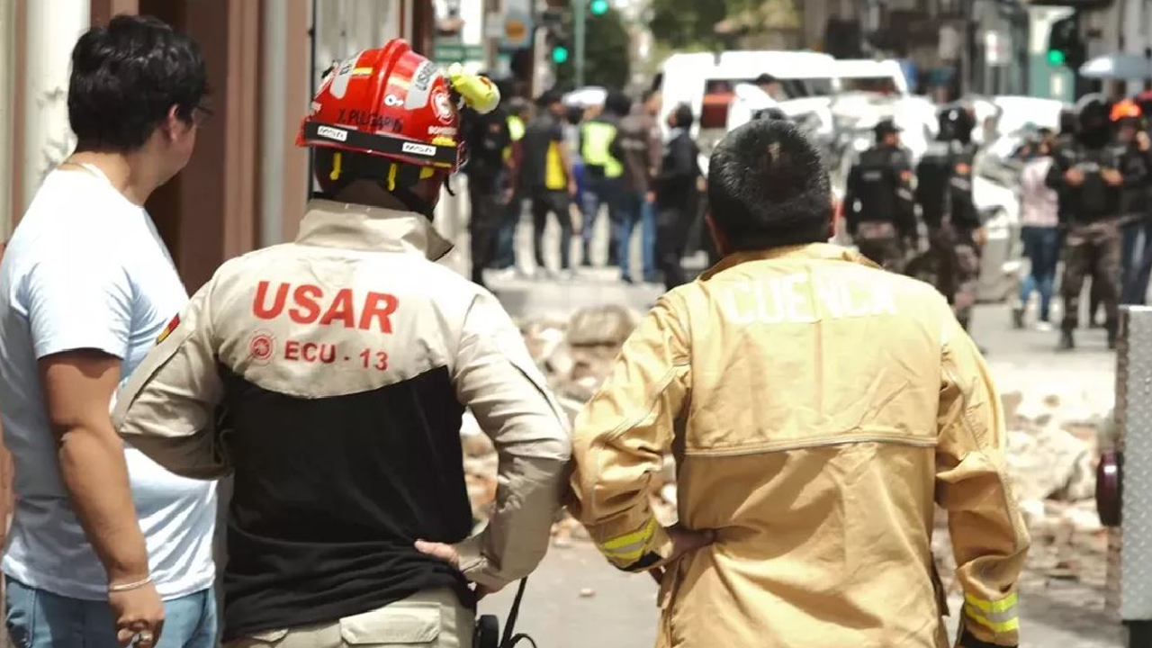 Death toll rises in 6.7 magnitude earthquake in Ecuador