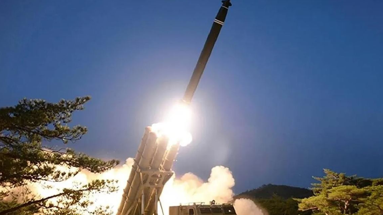Patriot missile hits Russian hypersonic missile