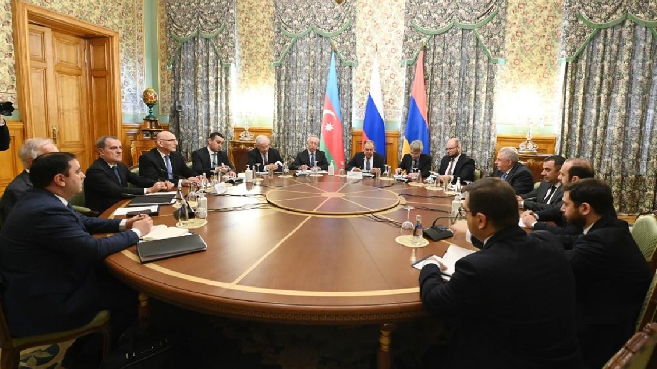 Trilateral meeting of Russia, Azerbaijan and Armenia begins