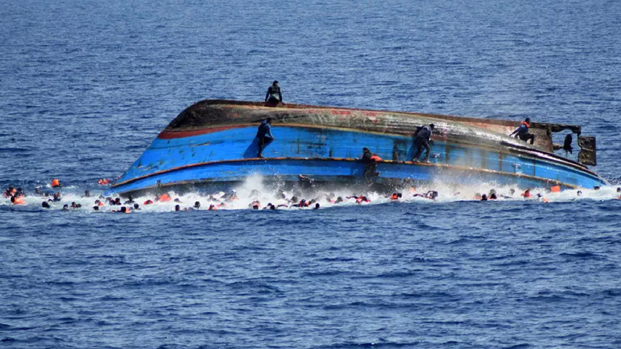 Boat carrying 500 migrants lost in Mediterranean Sea