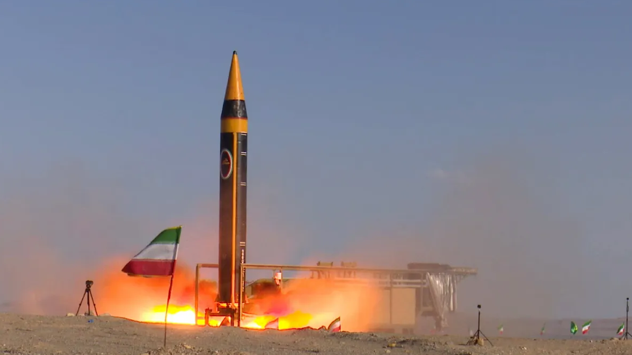 Iran&#039;s new ballistic missile &#039;Kheibar&#039; unveiled