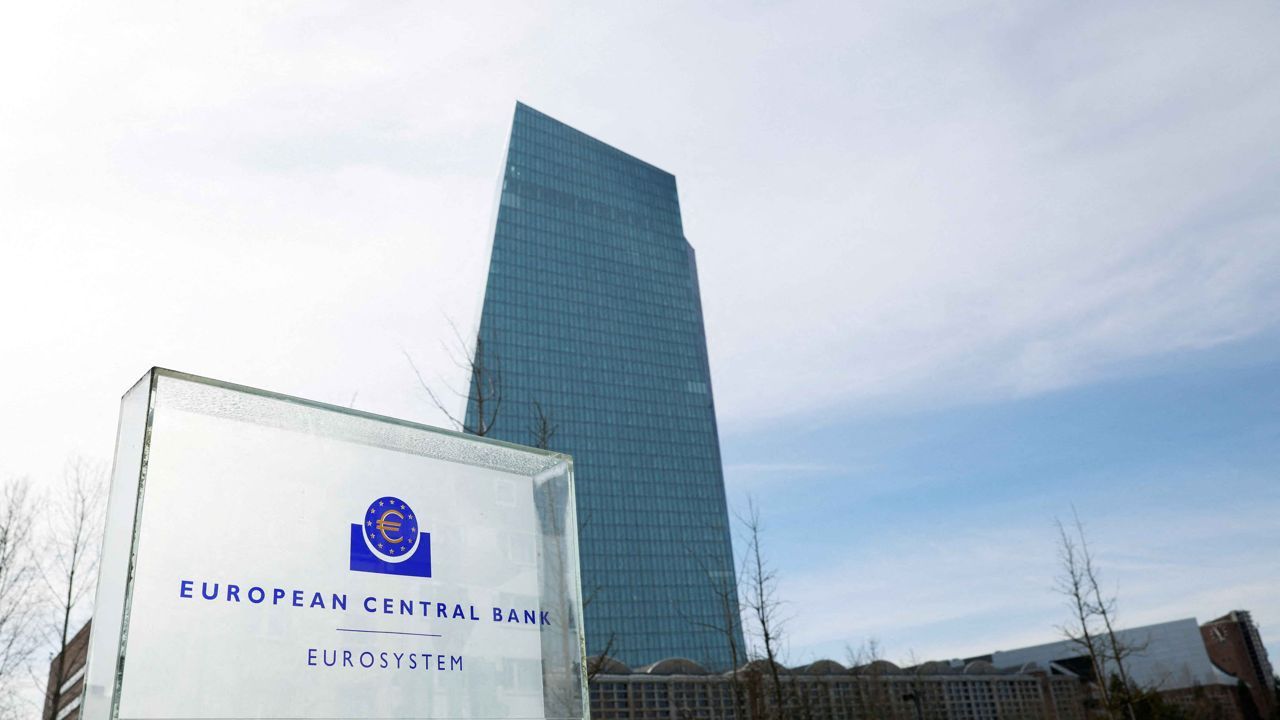 ECB holds interest rates steady