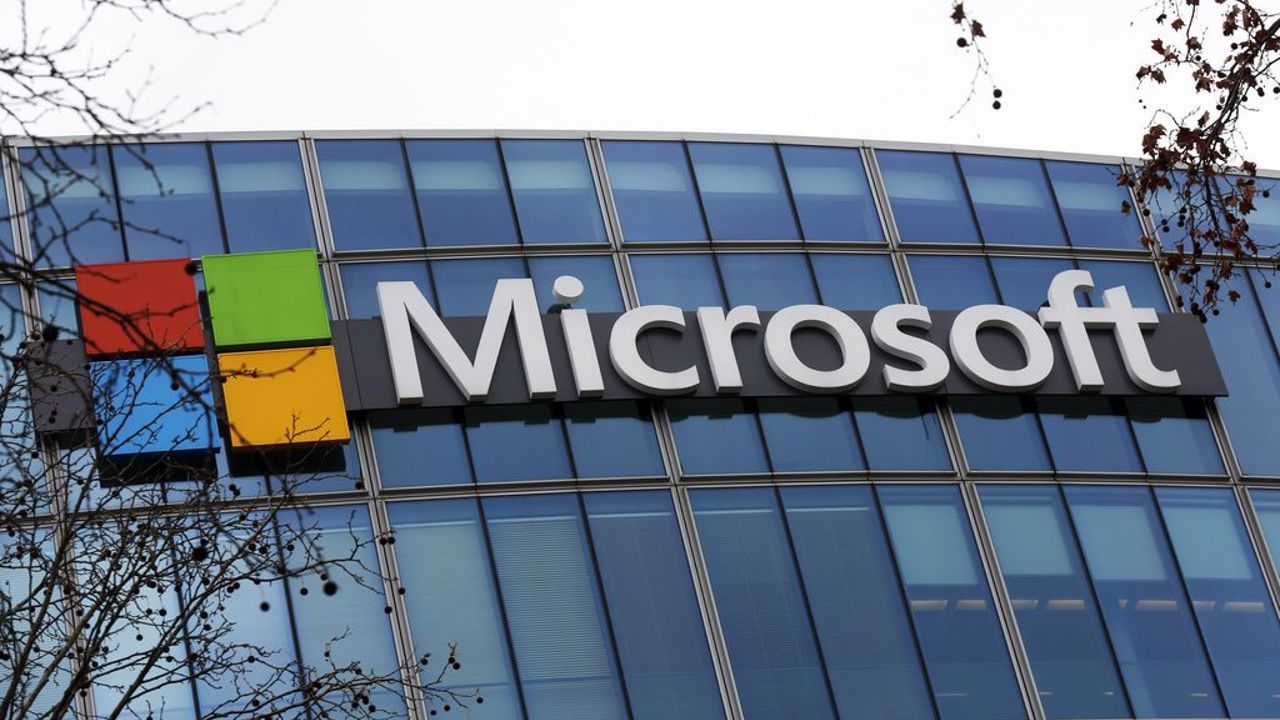 Microsoft announces global unbundling of Teams from Office Suites