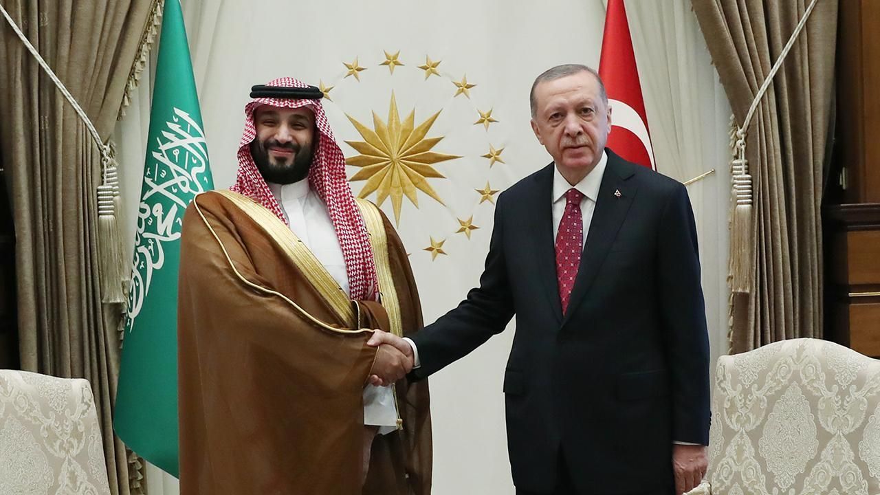 President Erdogan discusses bilateral relations, regional issues with Saudi crown prince
