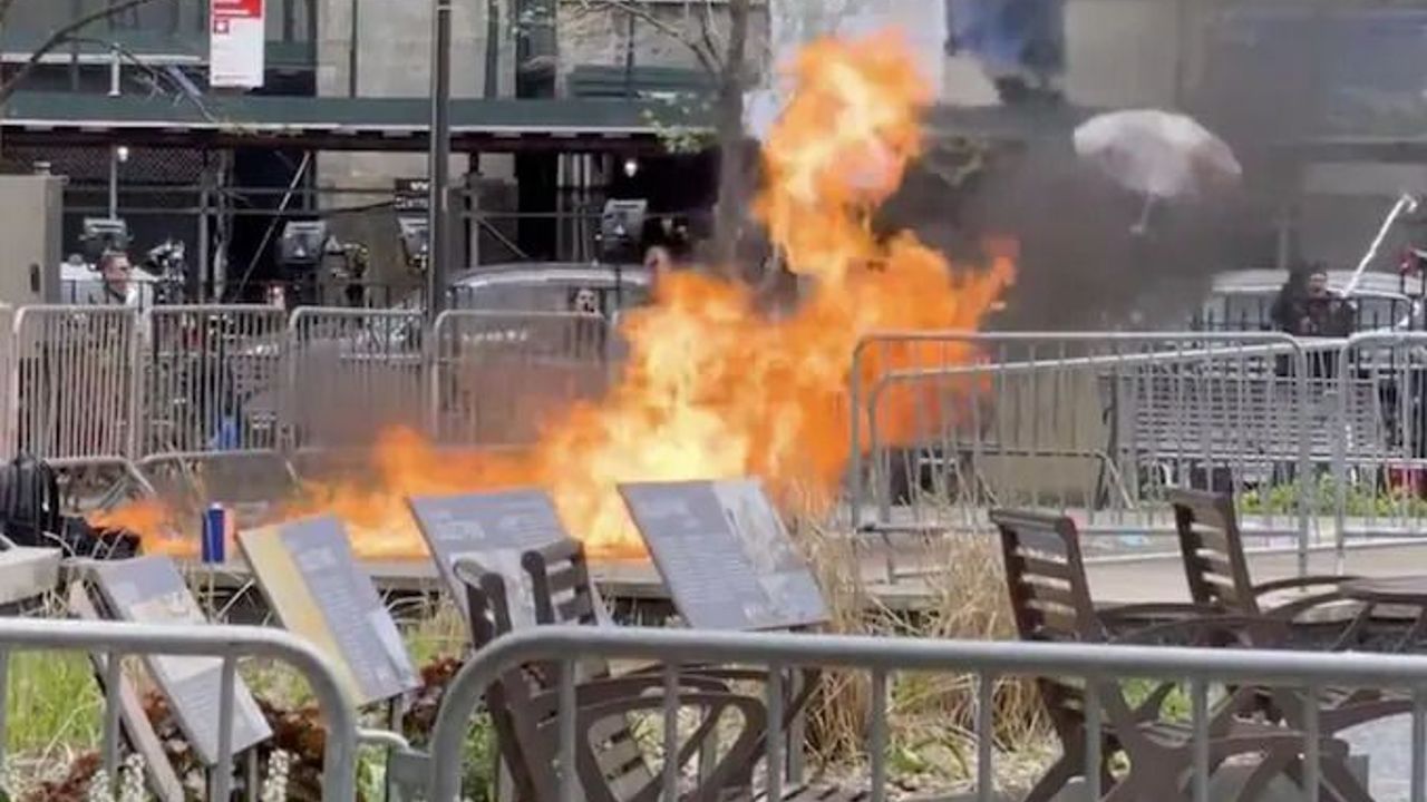 Man sets himself on fire near NYC courthouse