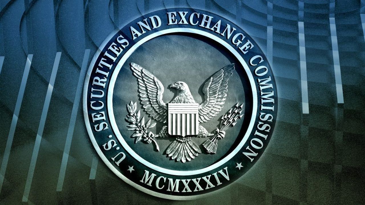 Lawsuit accuses SEC of unlawful surveillance through stock market data collection
