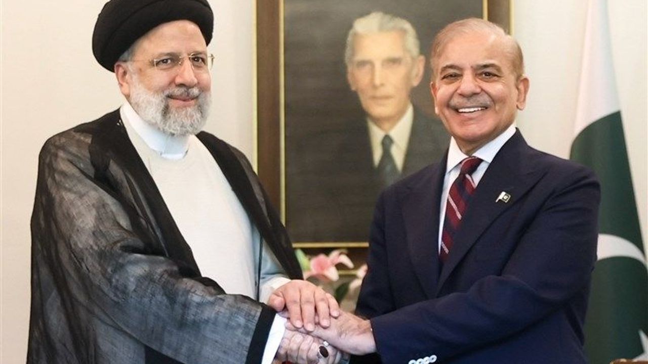 Iranian President Raisi strengthens ties with Pakistan during his official visit