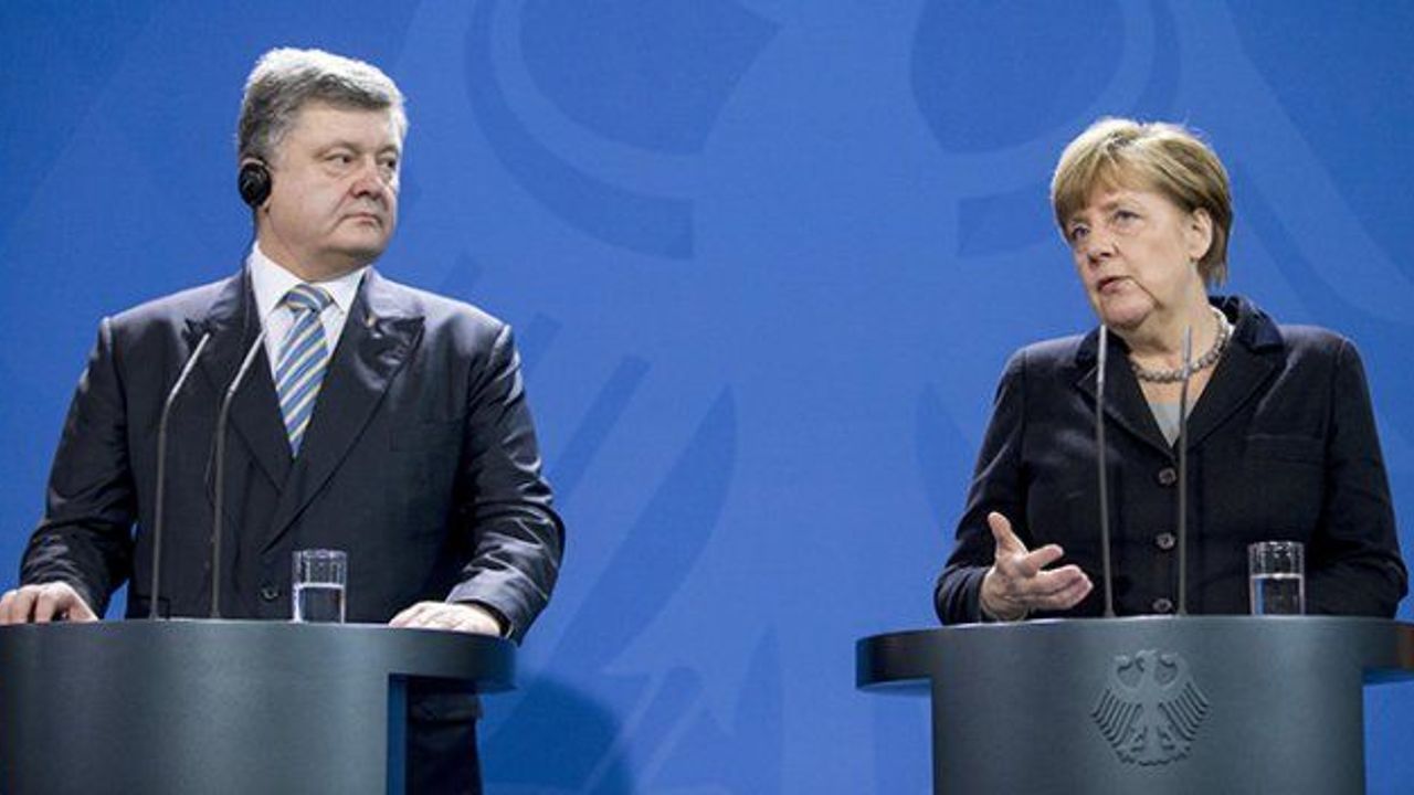 Merkel urges Putin to step in for cease-fire in Ukraine