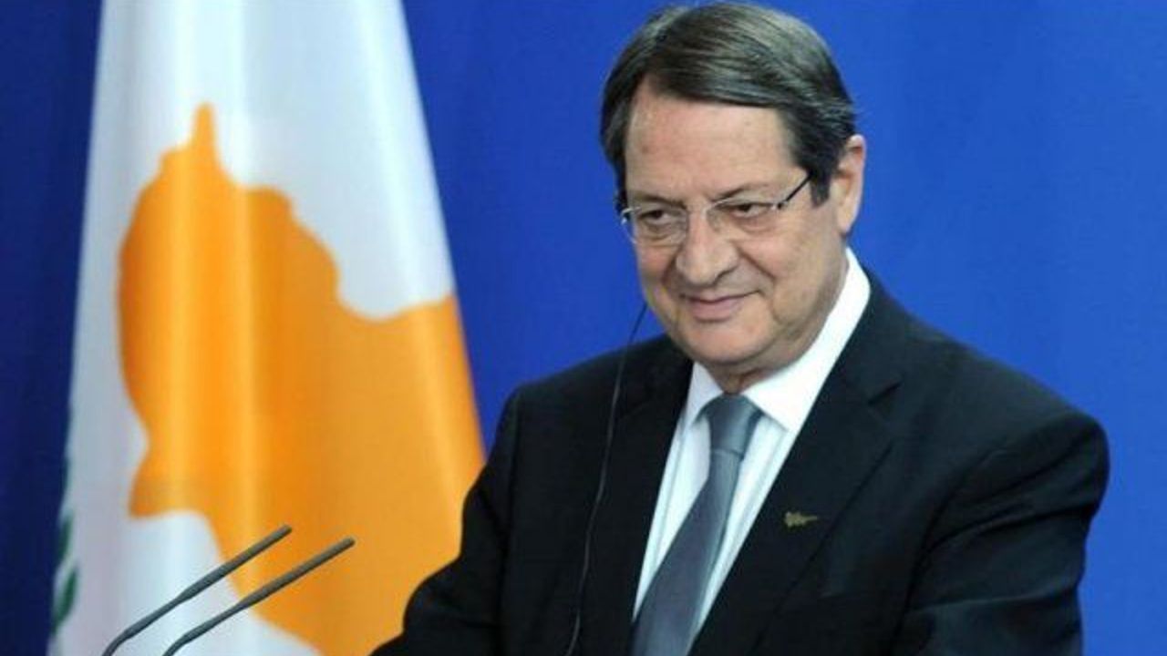 Greek Cypriot leader threatens to block EU-Turkey deal