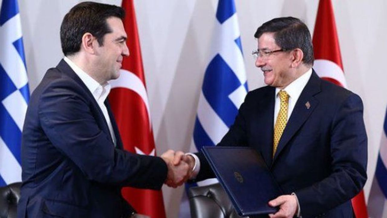 Turkey, Greece vow to boost cooperation on refugee crisis