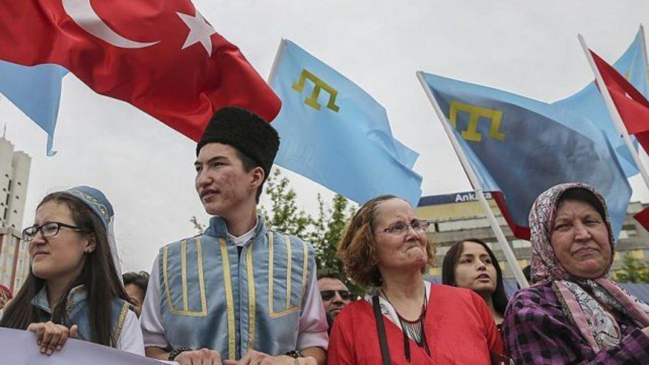 Crimean Tatars rally to remember 1944 deportations