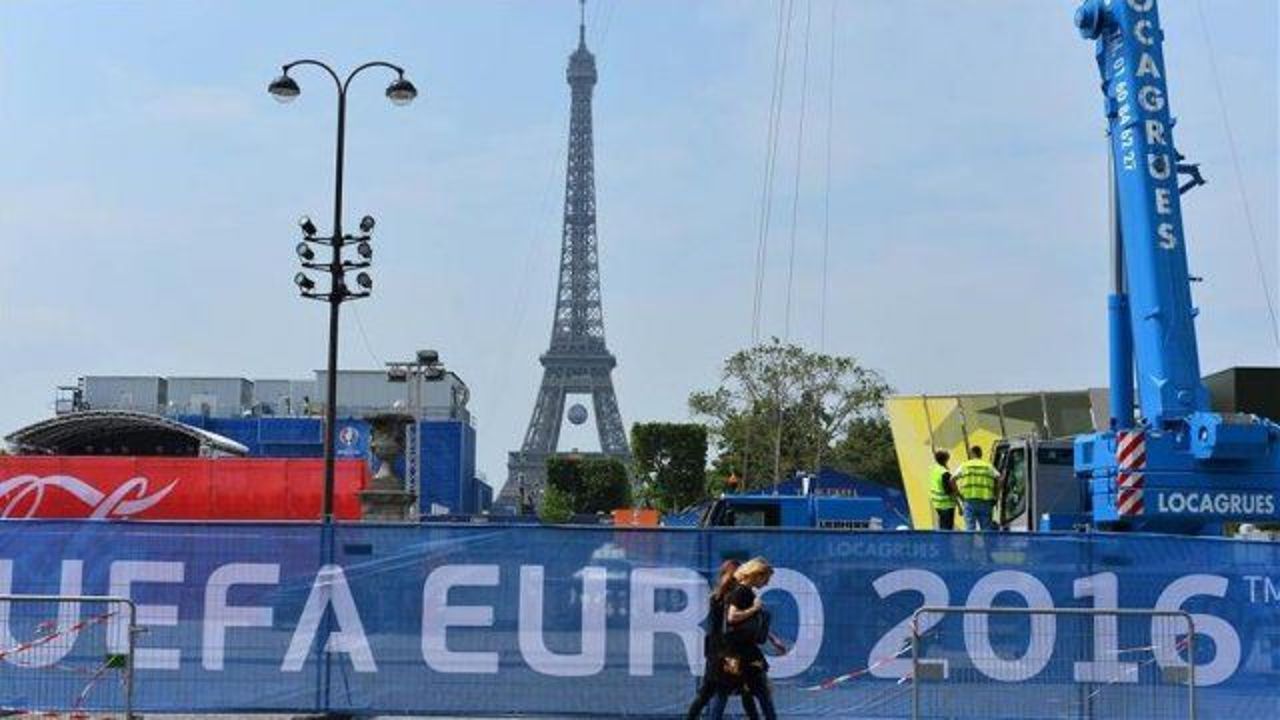 Euro 2016 kickoff amid tight security, strikes