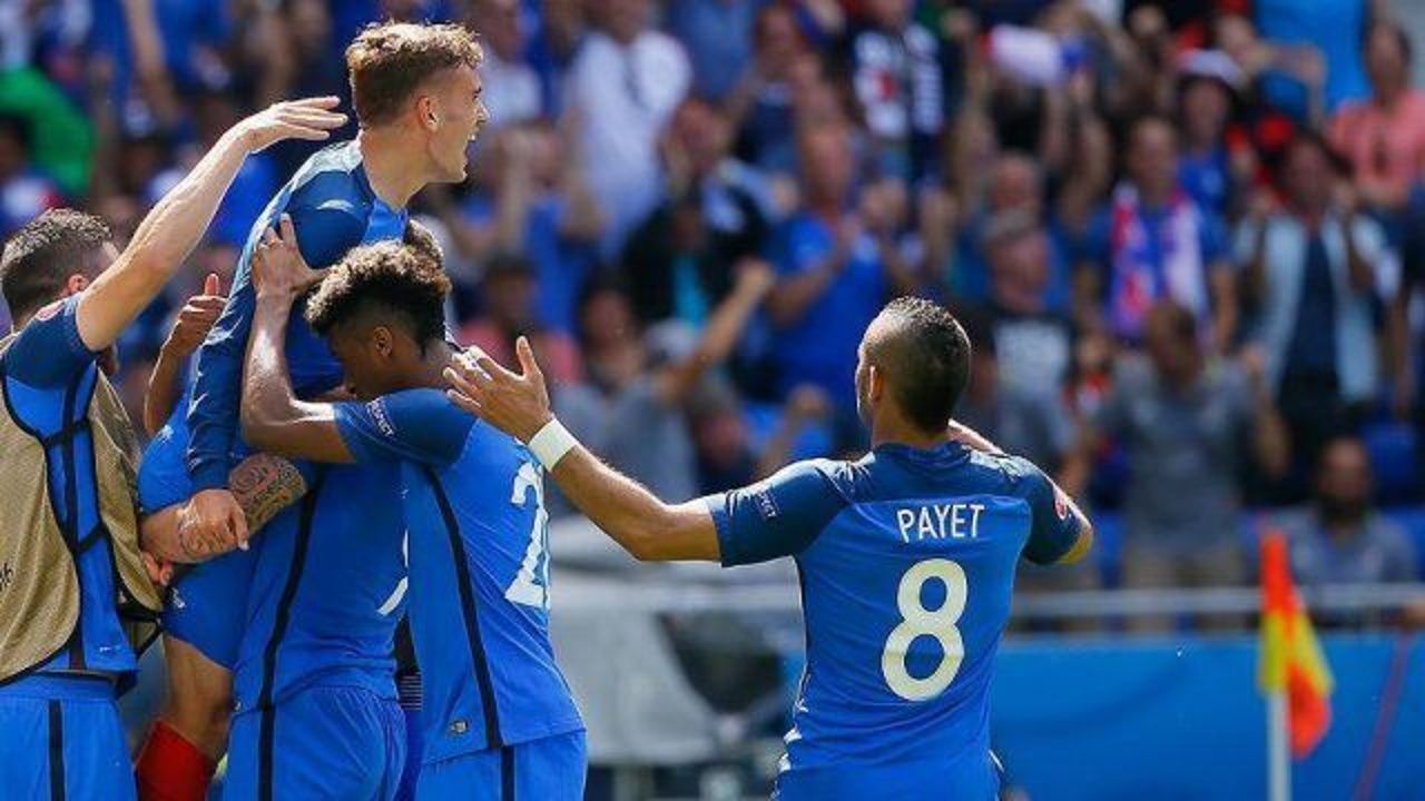 France beat Ireland, bag quarter-finals spot