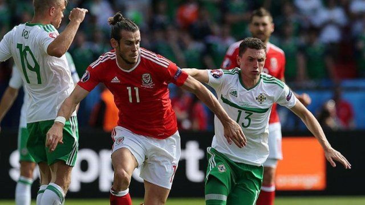 Wales qualify for quarterfinals