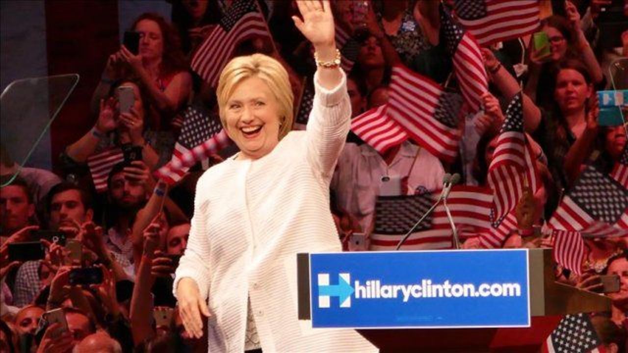 US: Clinton is first woman to get major party nomination