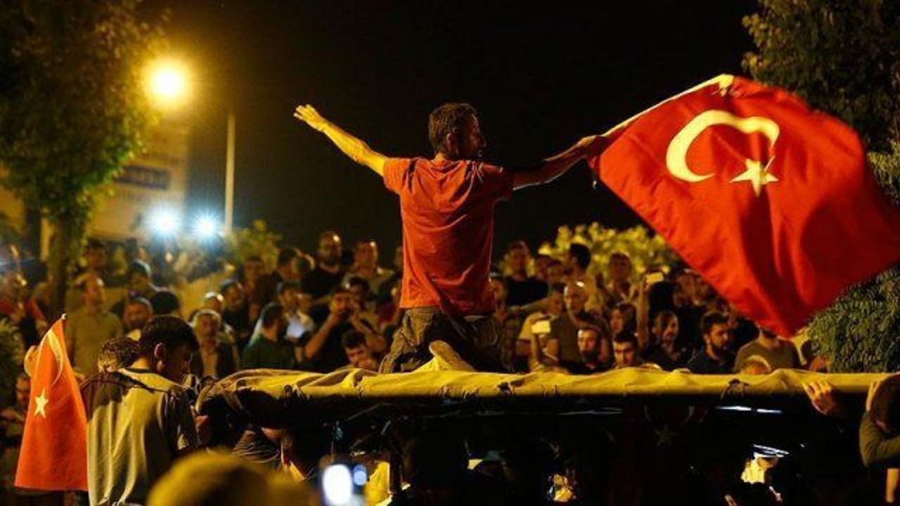 July 15 coup bid leaves 146 martyred in Turkish capital
