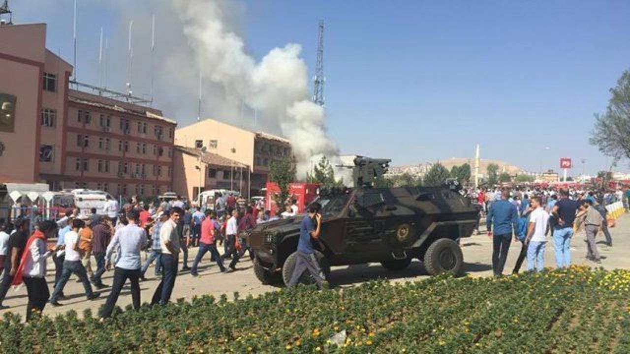 PKK&#039;s car bomb martyrs 3 police in eastern Turkey