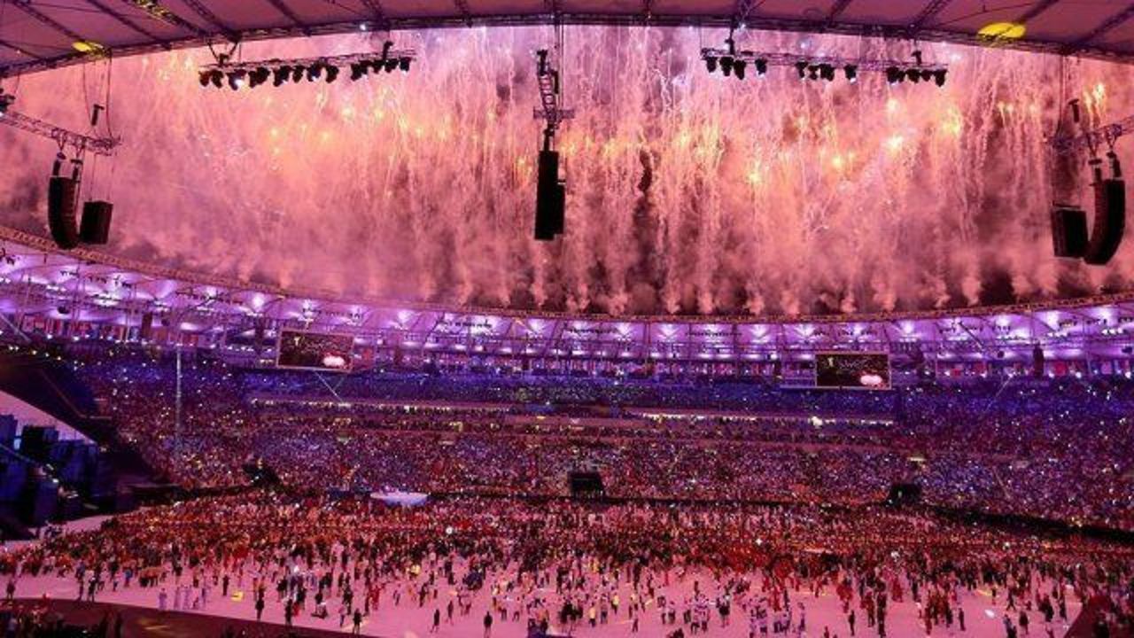 Rio Olympics open with fanfare, environmental call