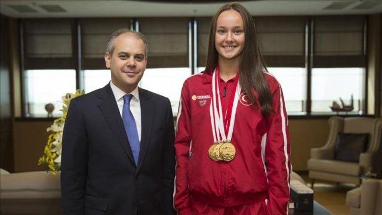 Teenager aims for Olympic gold for Turkey post Crimea